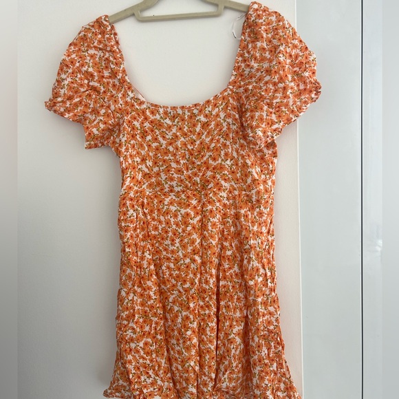 XS Minkpink floral mini dress - Picture 6 of 7